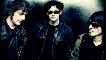 Zobacz jak gra Black Rebel Motorcycle Club