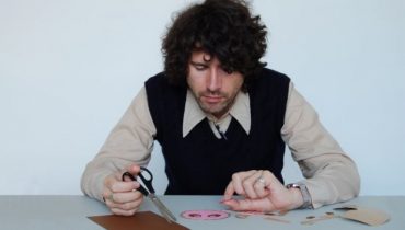 Wokalista Super Furry Animals solo