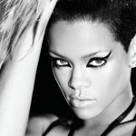 Rihanna chce seksu pod choinkę (Video)