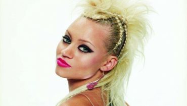 Kimberly Wyatt z Pussycat Doll solo