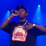 Dizzee Rascal zachęca ludzi do tańca