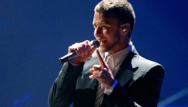 Timberlake Siedział Godzinami Na Telefonie