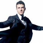 Justin Timberlake sprawdza muzę w aucie