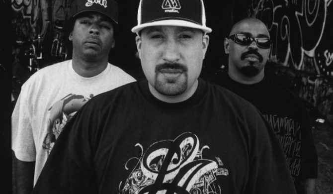 Teledysk: Cypress Hill – „Armada Latina”