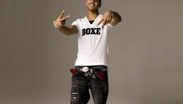 Teledysk: Chris Brown – „Holla at Me”
