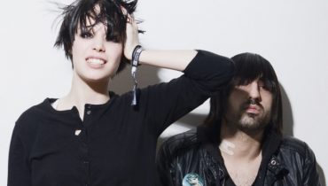 Nowy album Crystal Castles już do kupienia