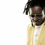 Teledysk: T-Pain – „Freanik Is Back / Save You”
