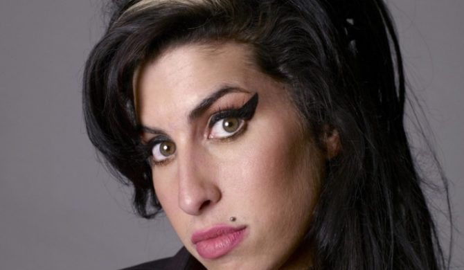 Amy Winehouse pijana w szpitalu