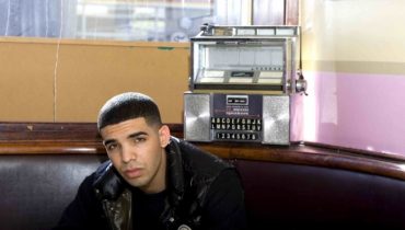 Posłuchaj nowego singla Drake!